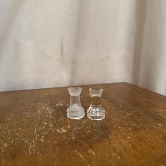 One Clear & One Frosted Rook Replacement Pieces Cardinal Glass Chess 1-3/8" - Picture 2 of 6